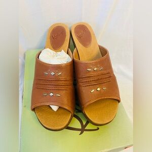 Kravings Brown Leather Open-Toe Slide Heeled Women’s Mules size 11